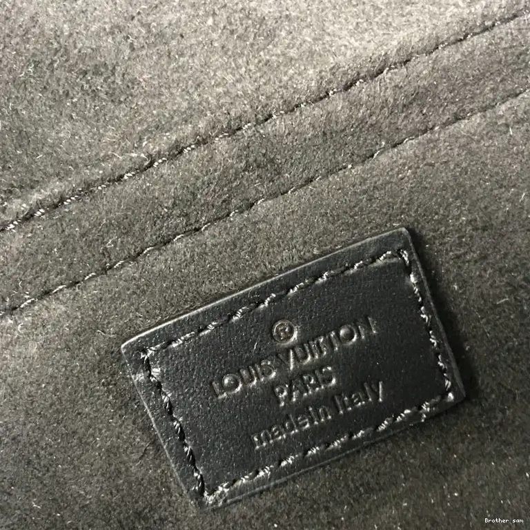 Brother sam LV 2112DJ0077 Bags 0513